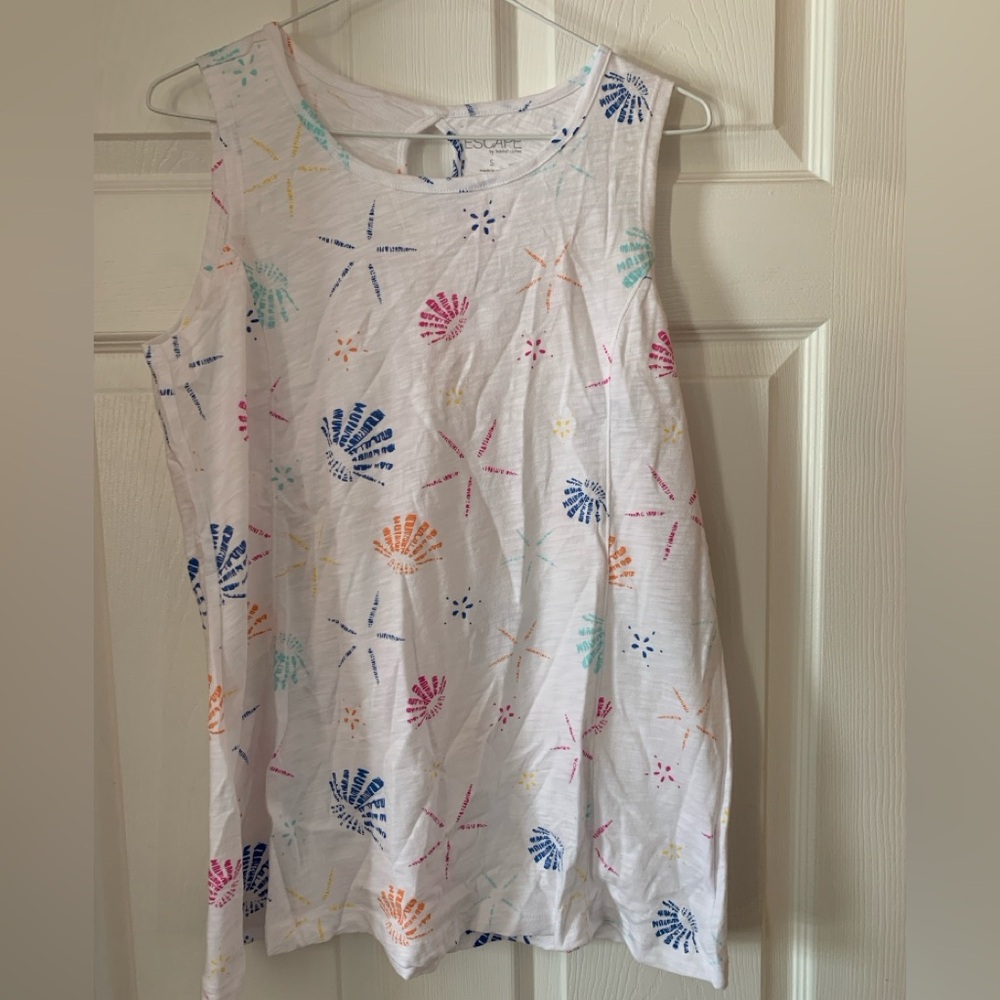 Colorful Shell Print Sleeveless Top Small